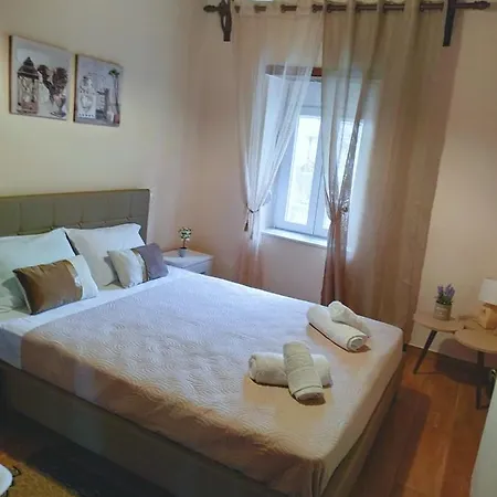 Apartment Eveline House