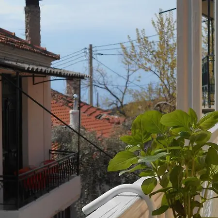 Eveline House * Kallirákhi