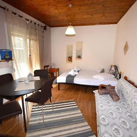 Eveline House Apartmán