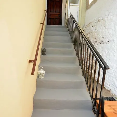 Eveline House *