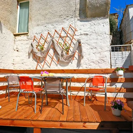 Eveline House Apartment *