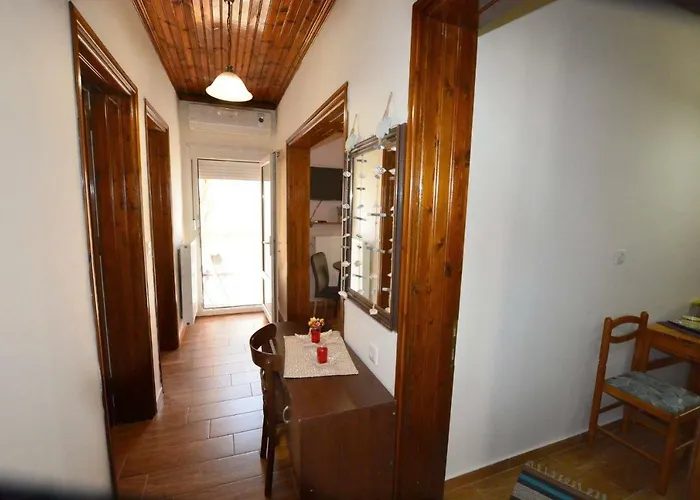 Eveline House Kallirákhi