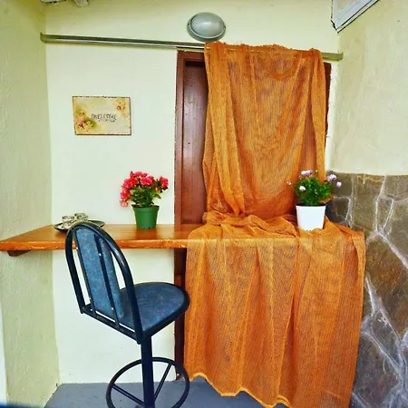 Eveline House Apartament Kallirákhi