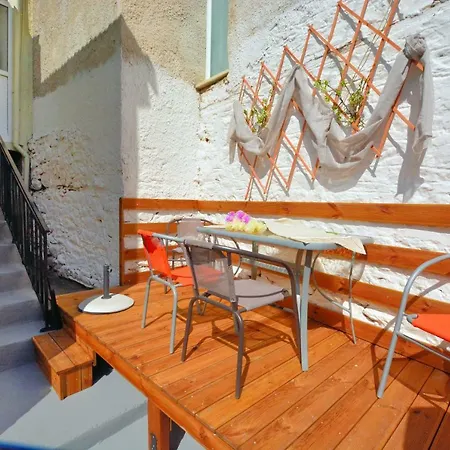 Eveline House דירה *