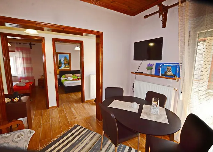 Eveline House Apartament *