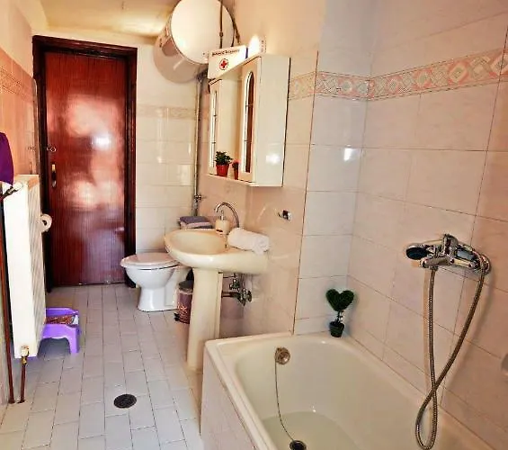 Eveline House *