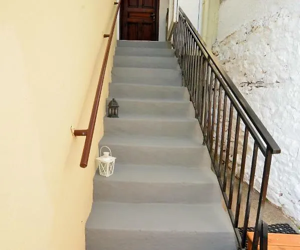 Eveline House *